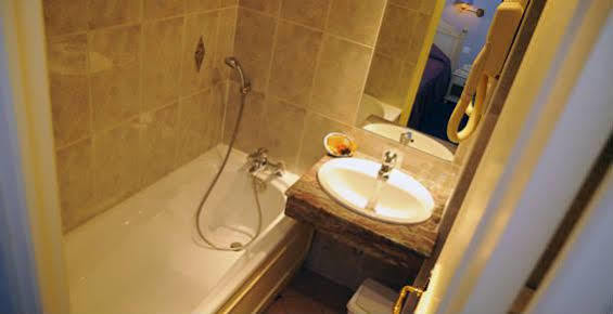 Hotel De L'esperance París